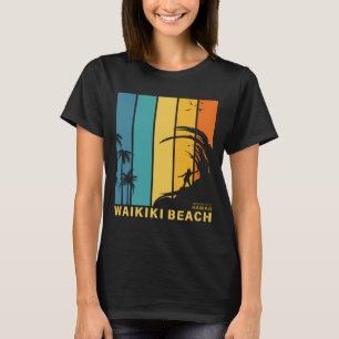 Surfen am Waikiki-Strand Honolulu Hawaii T-Shirt