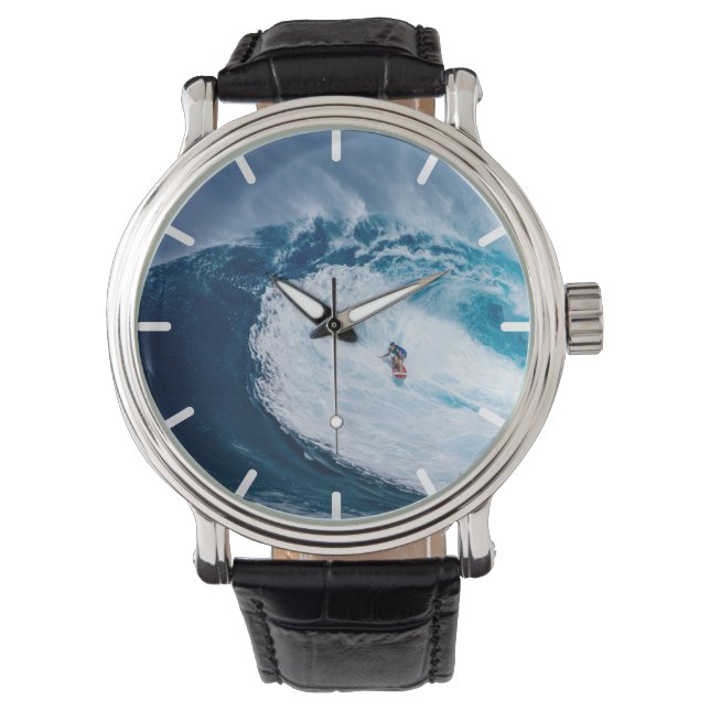 Surfen in den Röhren Armbanduhr (Vorderseite)
