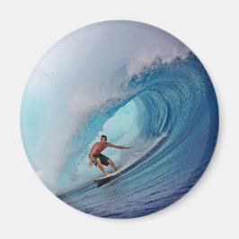 Surfen in einer gewaltigen Welle Magnet