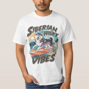 Surfen sibirischer Husky erobert tropischen Schnee T-Shirt