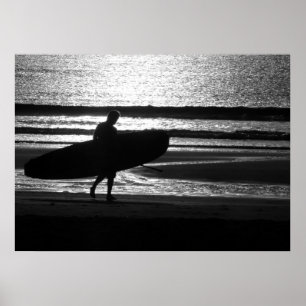 Surfer auf dem Sand Poster