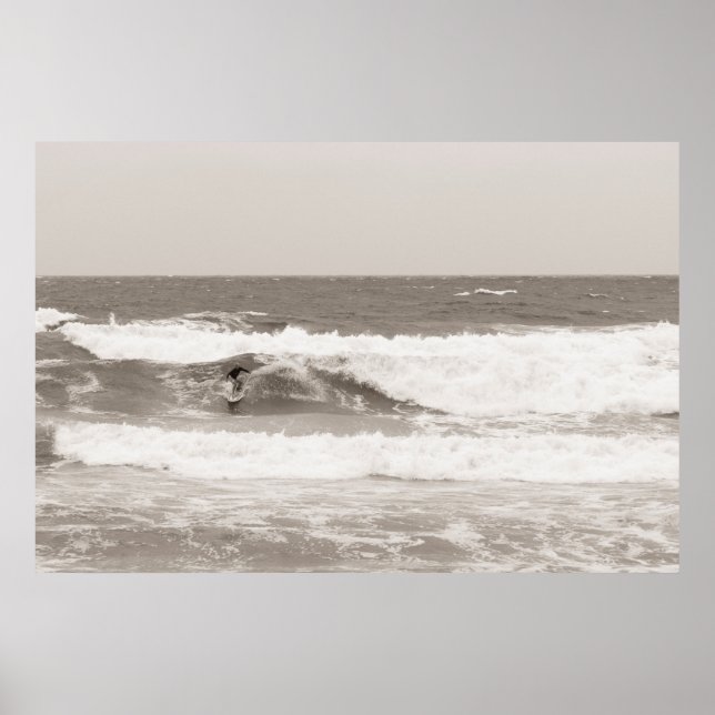 Surfer beim Surfen Poster (Vorne)