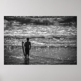 Surfer Boy Silhouette (schwarz und weiß) Poster