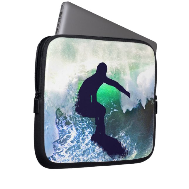 Surfer in einer großen zusammenstoßenden Welle Laptopschutzhülle (Vorne Rechts)