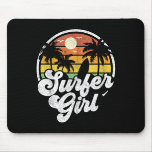 Surfer-Mädchen Strand Retro 70er Sommer Surfen Url Mousepad