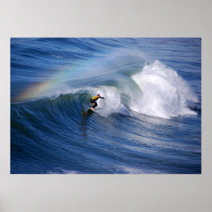 Surfer Sous Une Impression Arc En Ciel