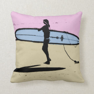 Surfermädchenkissen, Copyright Karen J Williams Kissen