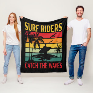 Surfreiter erwischen die Wellen Fleecedecke