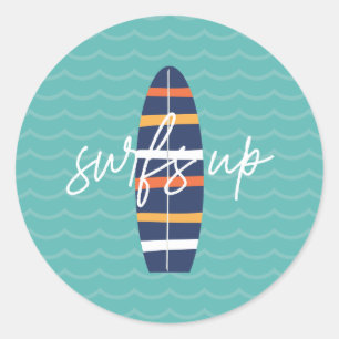 Surfs Up Surfbrett und Wellen Geburtstagsfeier Runder Aufkleber