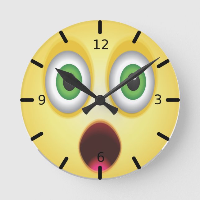 Surprised Emoji Face Runde Wanduhr (Vorderseite)