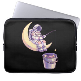 Surreal Astronaut Fishing for Stars Wall Art - Laptopschutzhülle