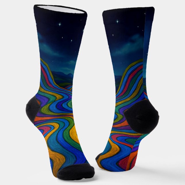 Surreal Dreamscape Moonlight Rainbow Land Socken (Gewinkelt)