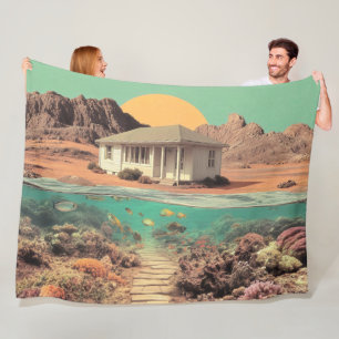Surrealer Wüstenhaus mit Unterwasser-Riff Fleecedecke