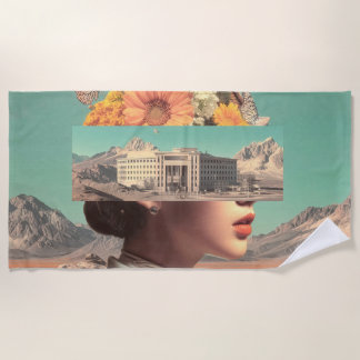 Surrealistisches Porträt mit architektonischer Lan Strandtuch
