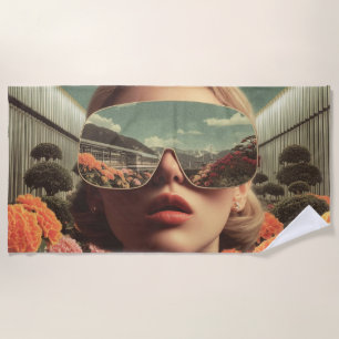 Surrealistisches Porträt mit Sonnenbrille, die ein Strandtuch