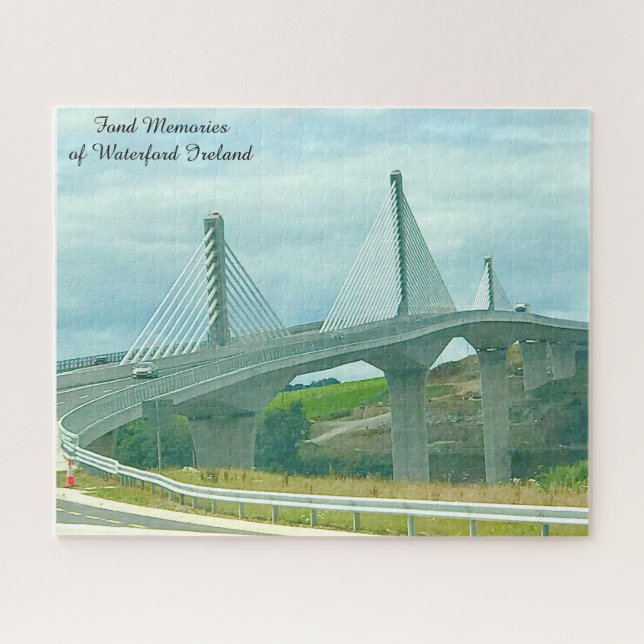 Suspension Bridge Waterford Irlande. Jigsaw Puzzle (Horizontal)