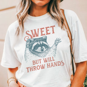 Süß, aber wird die Fäuste fliegen lassen Waschbär Tri-Blend Shirt