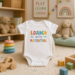 Süß, hell und voller Potenzial - geschlechtsneutra Baby Strampler