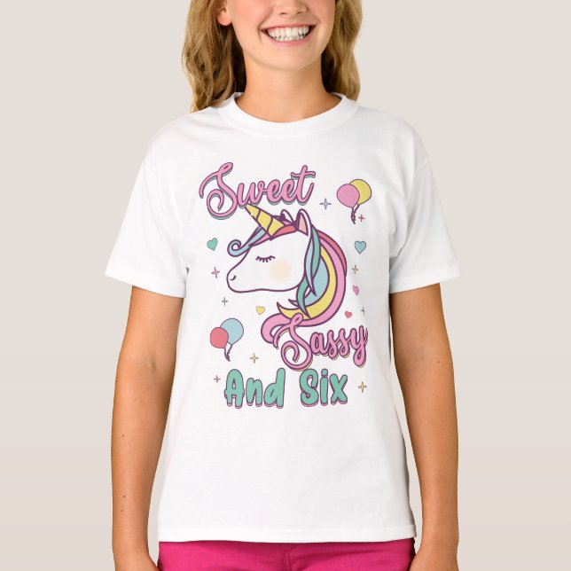 süß, sauber und sechs Einhorn T-Shirt (Vorderseite)
