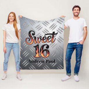 Süße 16 in Feuerflammen und Silberplatten-Geschenk Fleecedecke