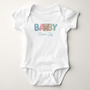 Süße Baby-Typografie – kleine Hand, großer Traum Baby Strampler