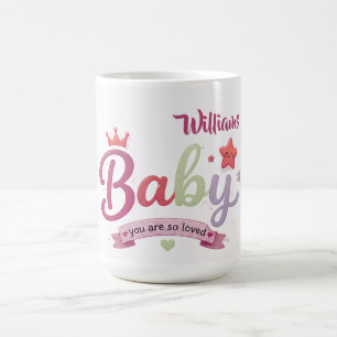 Süße Babyschrift-Typografie – Du bist so geliebt Verwandlungstasse