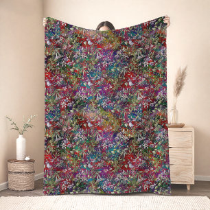 Süße Blumen und Blätter rotes schwarzes Monogramm Fleecedecke