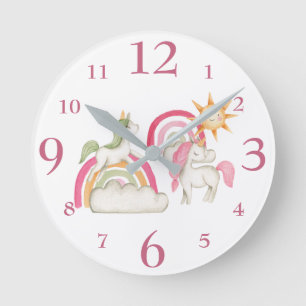 Süße Einhörner und Pastell-Boho-Regenbogen Runde Wanduhr