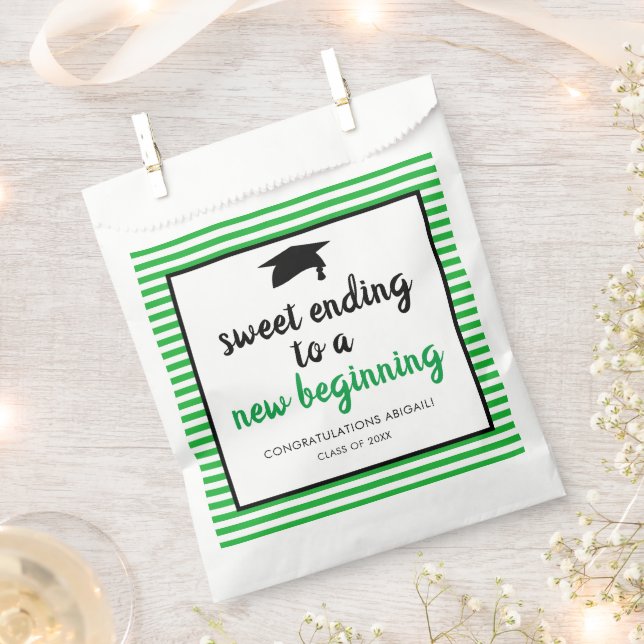 Süße Endung zu einem neuen Beginnenden Abschluss G Geschenktütchen (Ausgeschnitten)