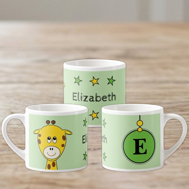 Süße Giraffe Name Initiale Grün Espressotasse (Von Creator hochgeladen)