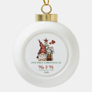 Süße Gnome Tannenbaum Unser erstes Weihnachten Keramik Kugel-Ornament