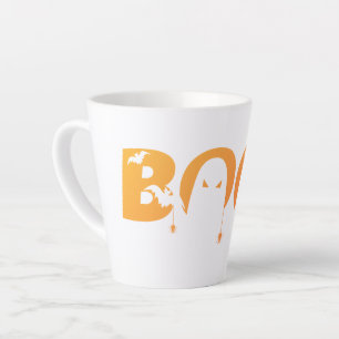 Süße gruselige Typografie mit Fledermäusen und Spi Milchtasse