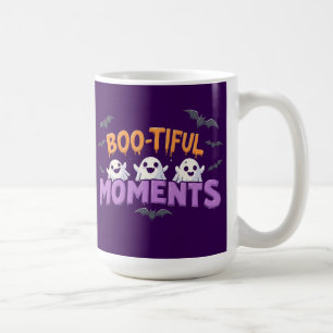 Süße Halloween-Momente mit niedlichen Geistern und Kaffeetasse