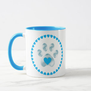 Süße hellblaue Haustier-Pfote mit Herzen Tasse