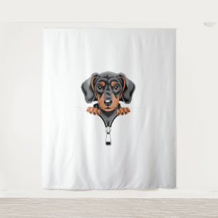 Süße Illustration eines Dachshunds, der aus einem Wandteppich