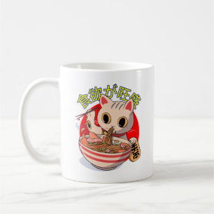 Süße japanische Katze, die Nudeln mit Stäbchen iss Kaffeetasse