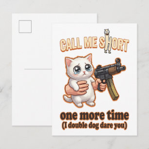 Süße Katze mit Waffe Lustiges Kurzes Meme Postkarte