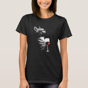 Süße Katze trinkt Wein, niedliche Katze hält Rotwe T-Shirt