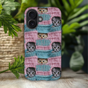 Süße Katzen Rosa Blau Stricken Mädchenhaft iPhone 16 Hülle
