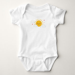 Süße Kawaii lächelnde Sonne Wolken Herzen Gelb Baby Strampler
