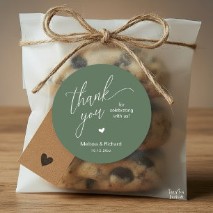 Süße kleine Herz moderne minimalistische Hochzeits Runder Aufkleber