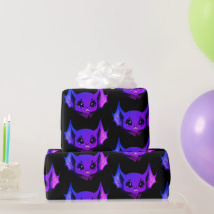 Süße lila Fledermaus auf schwarzem Halloween-Carto Geschenkpapier