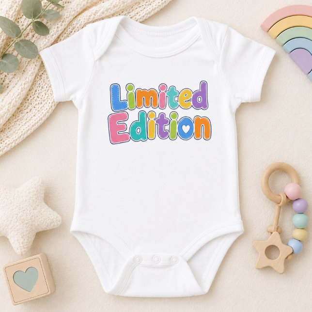 Süße limitierte Auflage  Baby Strampler (Von Creator hochgeladen)