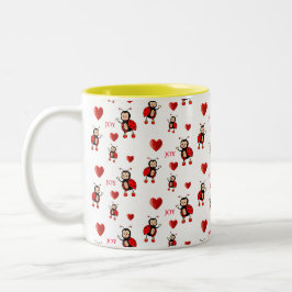 Süße Marienkäfer, Herzen und Freudetext auf Weiß Zweifarbige Tasse
