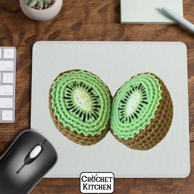 Süße moderne minimalgrüne Crochet Kiwi Frucht Mousepad (Von Creator hochgeladen)