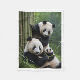 Süße Panda-Familie im Bambuswald-Decke Fleecedecke