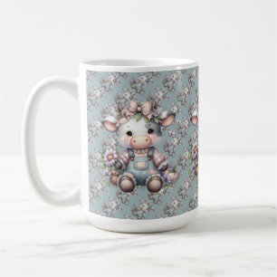 Süße Pastell-Babykuh in Overall mit Blumen Kaffeetasse