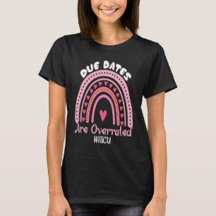 Süße Regenbogen-Krankenschwester Geburtstermine si T-Shirt
