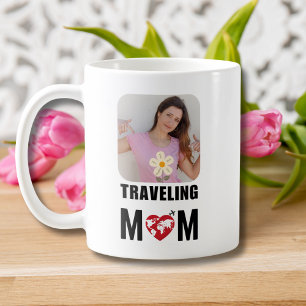 Süße reisende Mutter, Weltkarte & Flugzeug, Foto Kaffeetasse