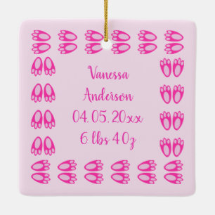 Süße rosa Baby-Mädchen-Hasenfüße Ostern individuel Keramikornament